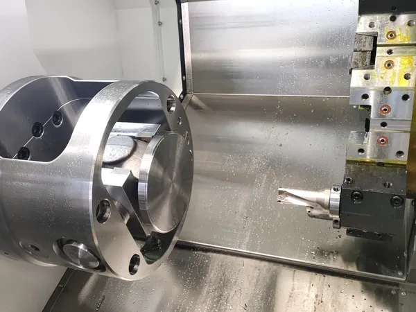 Eixos eccêntricos de usinagem CNC: Processo e Máquinas